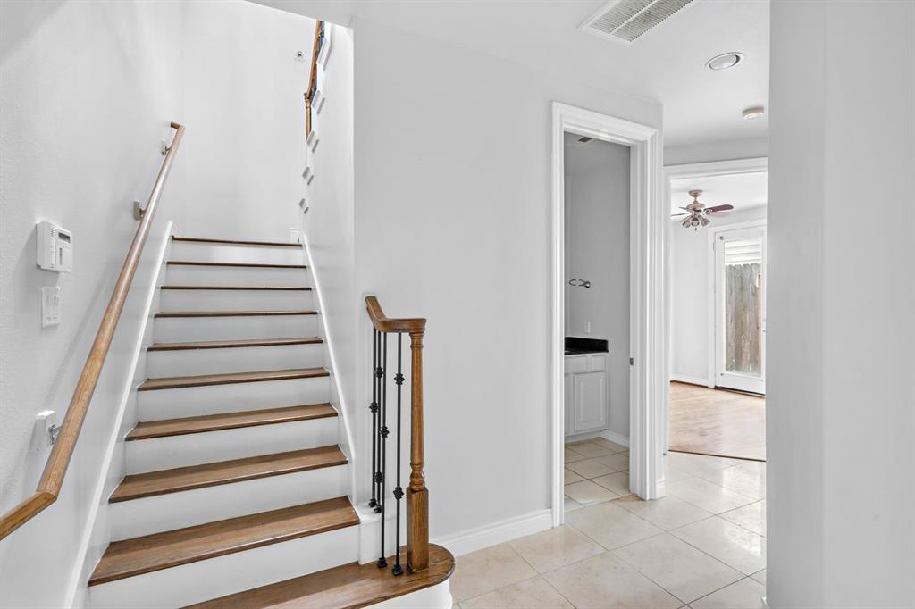 2728 2 Sherwin Street, Houston, Texas 77007, 3 Bedrooms Bedrooms, 3 Rooms Rooms,3 BathroomsBathrooms,Single-family,For Sale,Sherwin,81568253