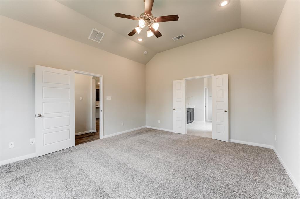 1605 2 Diamond Mountain Drive, Iowa Colony, Texas 77583, 4 Bedrooms Bedrooms, 12 Rooms Rooms,3 BathroomsBathrooms,Single-family,For Sale,Diamond Mountain,63650094