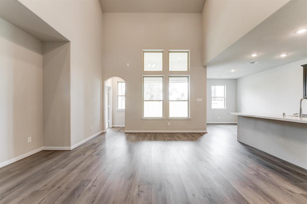 1605 2 Diamond Mountain Drive, Iowa Colony, Texas 77583, 4 Bedrooms Bedrooms, 12 Rooms Rooms,3 BathroomsBathrooms,Single-family,For Sale,Diamond Mountain,63650094