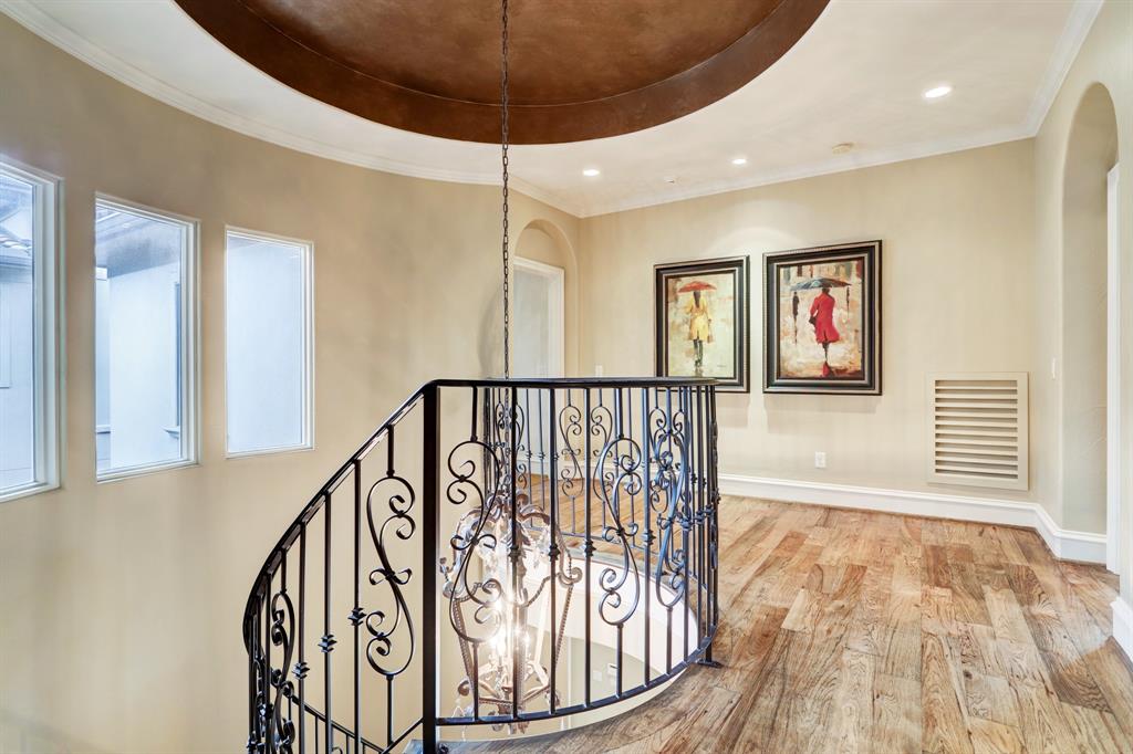 5410 2 Navarro Street, Houston, Texas 77056, 4 Bedrooms Bedrooms, 19 Rooms Rooms,4 BathroomsBathrooms,Single-family,For Sale,Navarro,78119996
