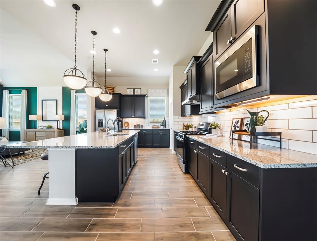 4506 1 Peloton Road, Manvel, Texas 77583, 4 Bedrooms Bedrooms, 6 Rooms Rooms,3 BathroomsBathrooms,Single-family,For Sale,Peloton,86700869