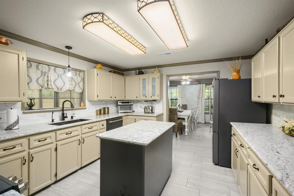 21322 2 Barcarole Drive, Spring, Texas 77388, 5 Bedrooms Bedrooms, 12 Rooms Rooms,3 BathroomsBathrooms,Single-family,For Sale,Barcarole,72907466