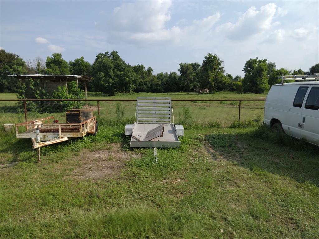 18503 1 Becker Road, Hockley, Texas 77447, 3 Bedrooms Bedrooms, 5 Rooms Rooms,2 BathroomsBathrooms,Country Homes/acreage,For Sale,Becker,54072939