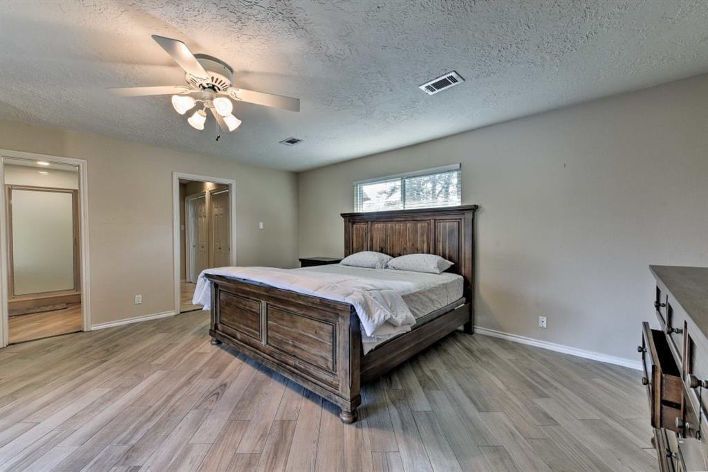 33542 2 Wright Road, Magnolia, Texas 77355, 3 Bedrooms Bedrooms, 9 Rooms Rooms,2 BathroomsBathrooms,Country Homes/acreage,For Sale,Wright,59337133