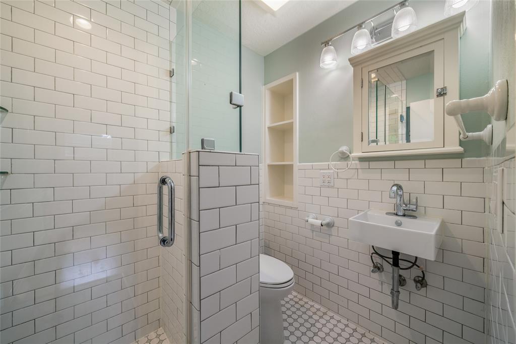 1513 1 Bracher Street, Houston, Texas 77055, 3 Bedrooms Bedrooms, 6 Rooms Rooms,2 BathroomsBathrooms,Single-family,For Sale,Bracher,56355149