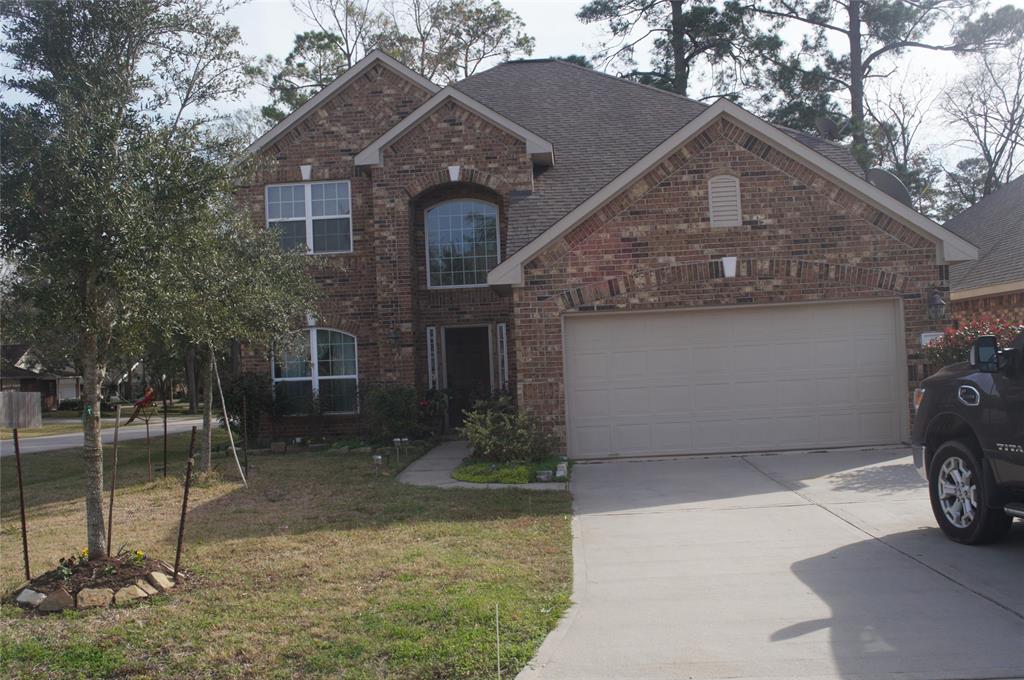 65 Hallmark Drive Conroe, Texas Did not flood during Harvey or Imelda. Close proximity to I45 and shopping centers. Master bedroom is down and the Master Bath has a large garden tub with separate shower. Large game room is upstairs with a separate sitting area adjacent to it. Back yard is fenced and has a large deck for sitting and watching the day begin or for evening cookouts. Home includes Refrigerator. Landlord does have washer / dryer units if needed. Schedule your showing today.