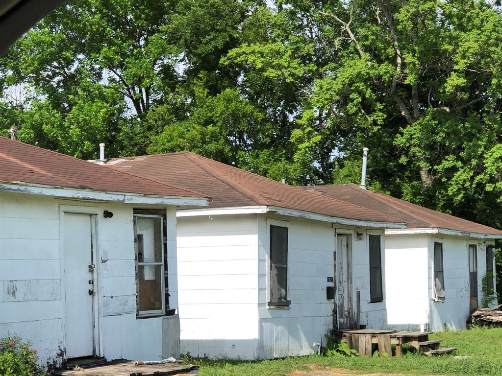 3821 Redbud Street, Houston, TX 77051