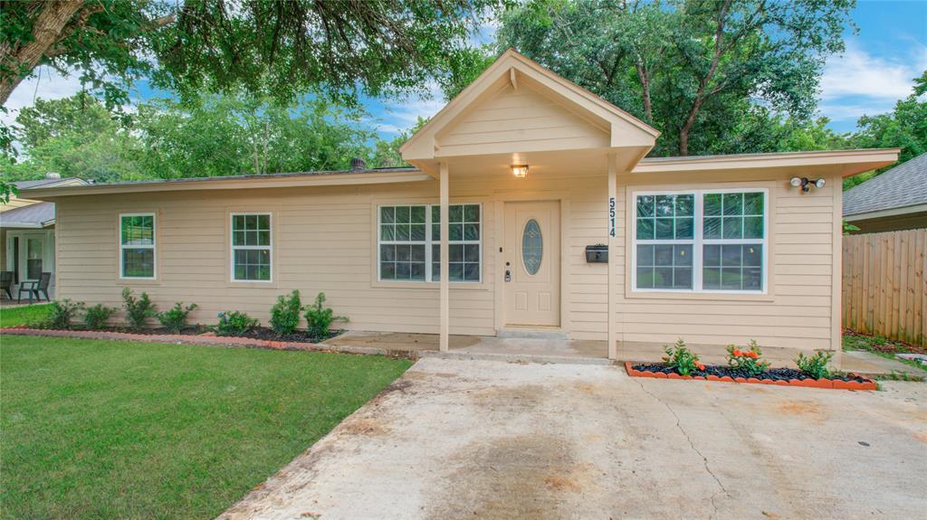 5514 Thrush DR, Houston, TX 77033