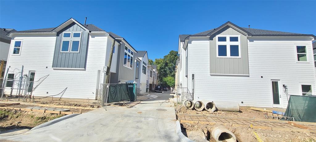 804 2 Woodcrest Drive, Houston, Texas 77018, 3 Bedrooms Bedrooms, 4 Rooms Rooms,2 BathroomsBathrooms,Single-family,For Sale,Woodcrest,57414691