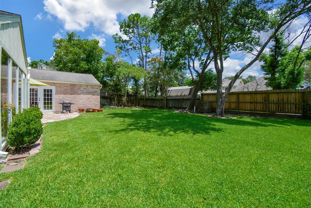 12207 1 Wedgehill Lane, Houston, Texas 77077, 4 Bedrooms Bedrooms, 9 Rooms Rooms,2 BathroomsBathrooms,Single-family,For Sale,Wedgehill,37377619