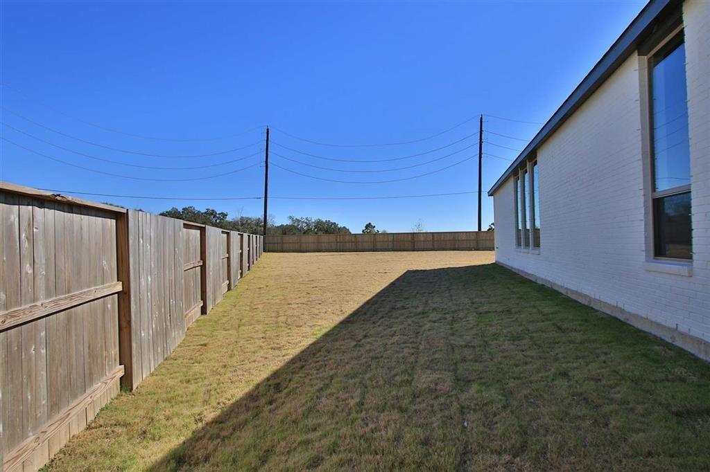 4142 1 Shackleton Court, Iowa Colony, Texas 77583, 4 Bedrooms Bedrooms, 9 Rooms Rooms,3 BathroomsBathrooms,Single-family,For Sale,Shackleton,84551446