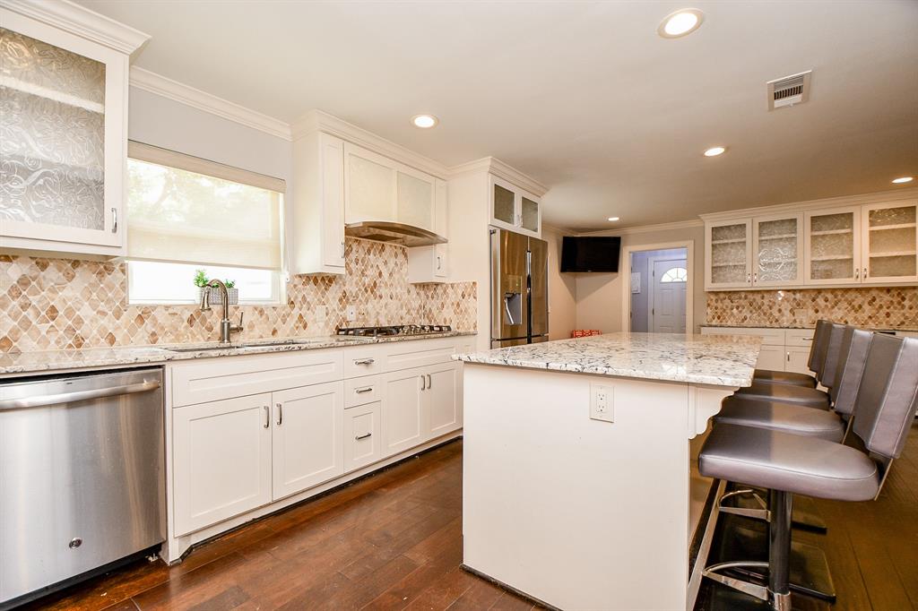 3202 2 Ann Arbor Drive, Houston, Texas 77063, 4 Bedrooms Bedrooms, 10 Rooms Rooms,2 BathroomsBathrooms,Single-family,For Sale,Ann Arbor,67460131