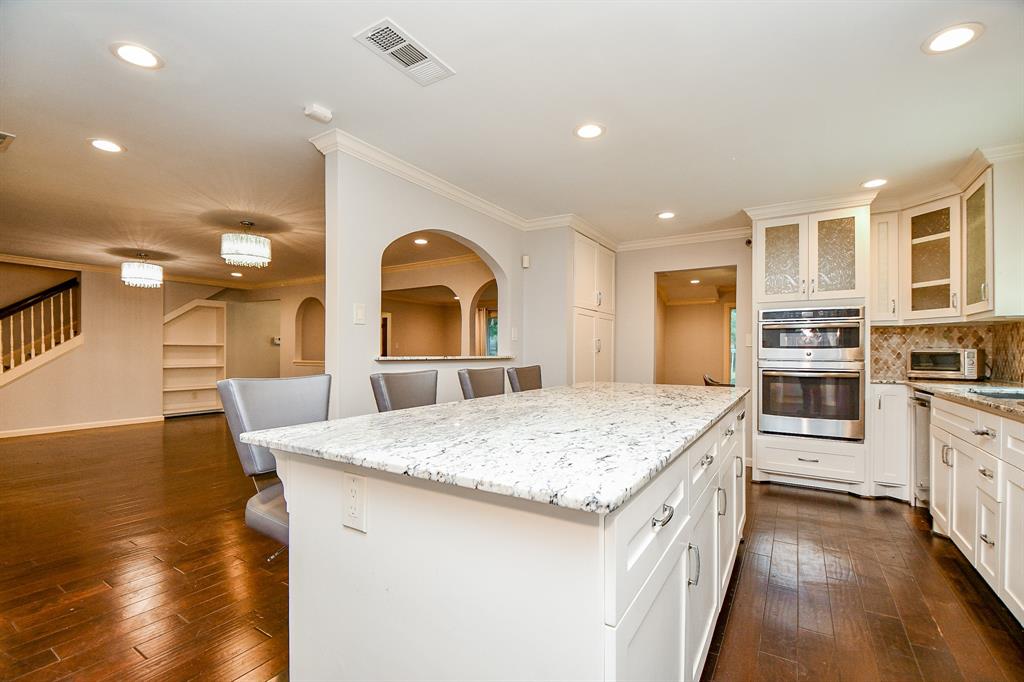 3202 2 Ann Arbor Drive, Houston, Texas 77063, 4 Bedrooms Bedrooms, 10 Rooms Rooms,2 BathroomsBathrooms,Single-family,For Sale,Ann Arbor,67460131