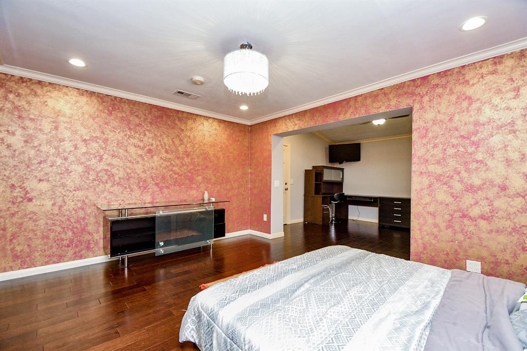 3202 2 Ann Arbor Drive, Houston, Texas 77063, 4 Bedrooms Bedrooms, 10 Rooms Rooms,2 BathroomsBathrooms,Single-family,For Sale,Ann Arbor,67460131