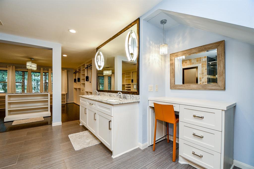 3202 2 Ann Arbor Drive, Houston, Texas 77063, 4 Bedrooms Bedrooms, 10 Rooms Rooms,2 BathroomsBathrooms,Single-family,For Sale,Ann Arbor,67460131