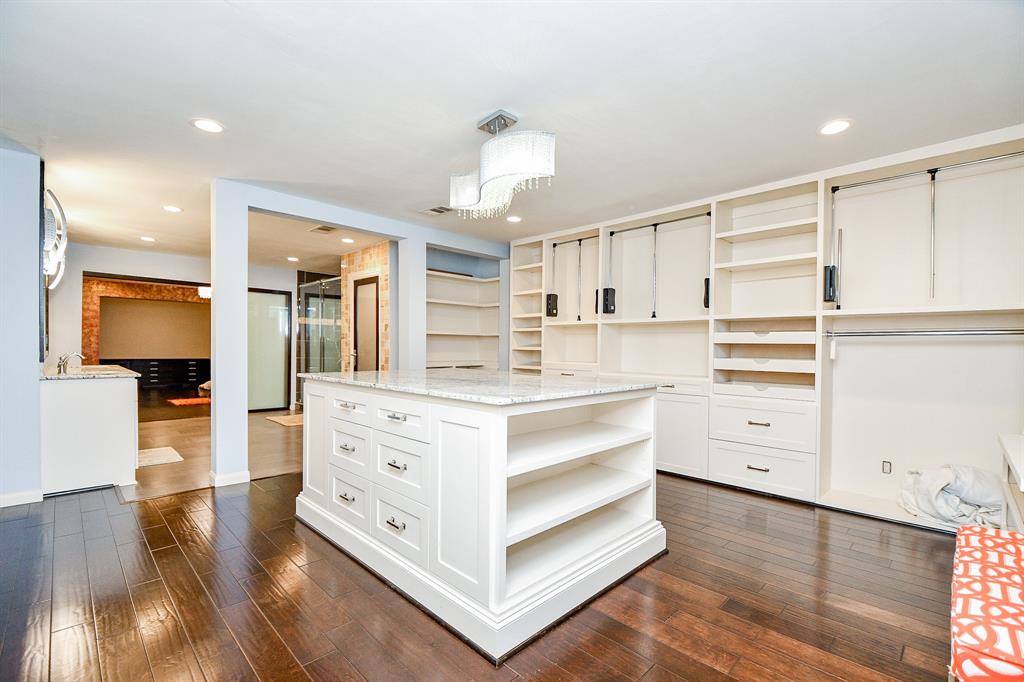 3202 2 Ann Arbor Drive, Houston, Texas 77063, 4 Bedrooms Bedrooms, 10 Rooms Rooms,2 BathroomsBathrooms,Single-family,For Sale,Ann Arbor,67460131