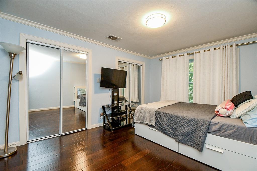 3202 2 Ann Arbor Drive, Houston, Texas 77063, 4 Bedrooms Bedrooms, 10 Rooms Rooms,2 BathroomsBathrooms,Single-family,For Sale,Ann Arbor,67460131