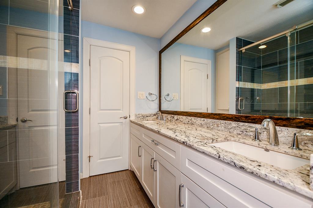 3202 2 Ann Arbor Drive, Houston, Texas 77063, 4 Bedrooms Bedrooms, 10 Rooms Rooms,2 BathroomsBathrooms,Single-family,For Sale,Ann Arbor,67460131