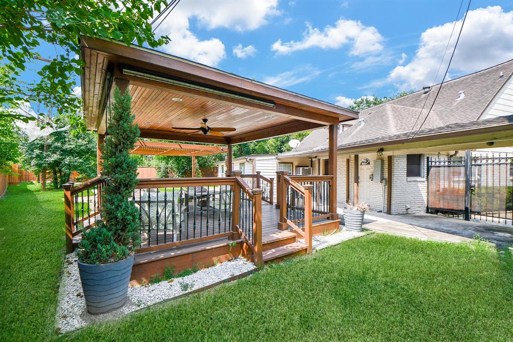3202 2 Ann Arbor Drive, Houston, Texas 77063, 4 Bedrooms Bedrooms, 10 Rooms Rooms,2 BathroomsBathrooms,Single-family,For Sale,Ann Arbor,67460131