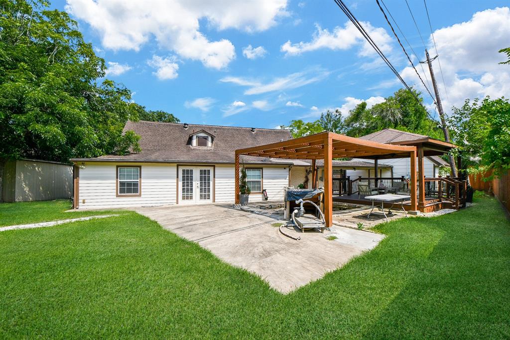 3202 2 Ann Arbor Drive, Houston, Texas 77063, 4 Bedrooms Bedrooms, 10 Rooms Rooms,2 BathroomsBathrooms,Single-family,For Sale,Ann Arbor,67460131