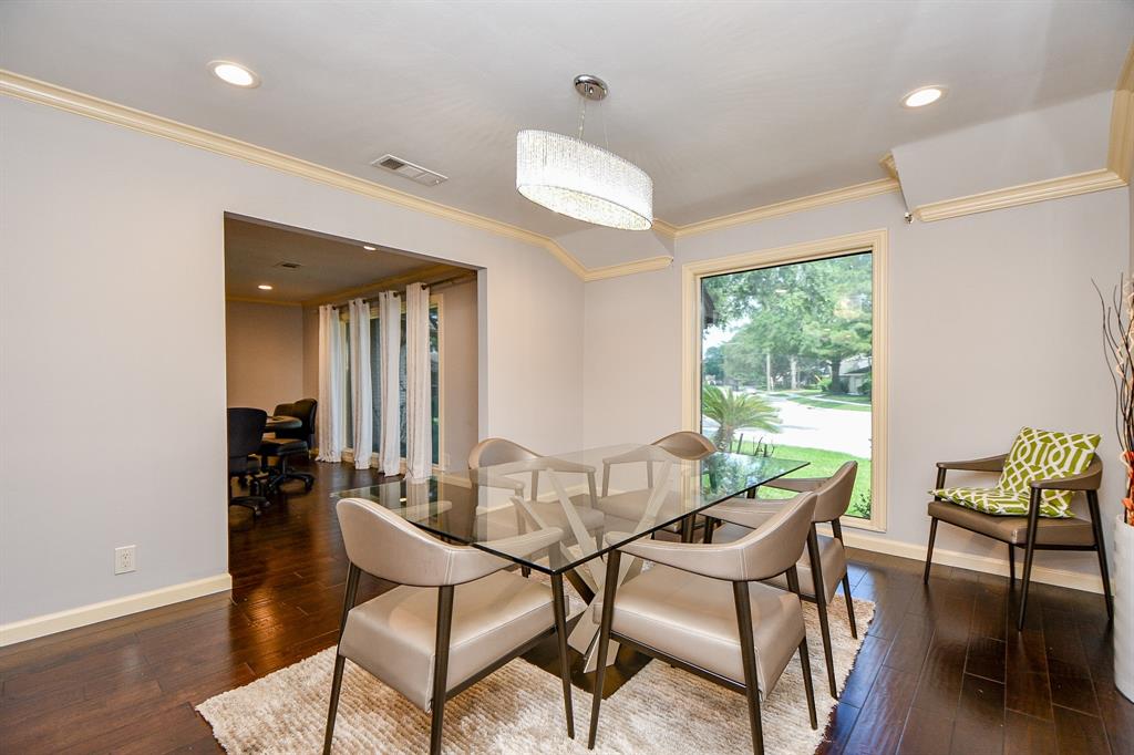 3202 2 Ann Arbor Drive, Houston, Texas 77063, 4 Bedrooms Bedrooms, 10 Rooms Rooms,2 BathroomsBathrooms,Single-family,For Sale,Ann Arbor,67460131