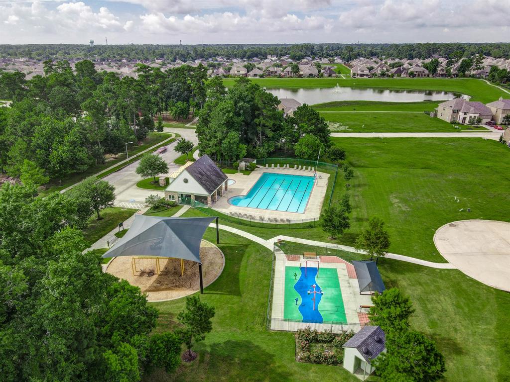 26047 2 North Kings Mill Lane, Kingwood, Texas 77339, 4 Bedrooms Bedrooms, 14 Rooms Rooms,2 BathroomsBathrooms,Single-family,For Sale,North Kings Mill,75833470