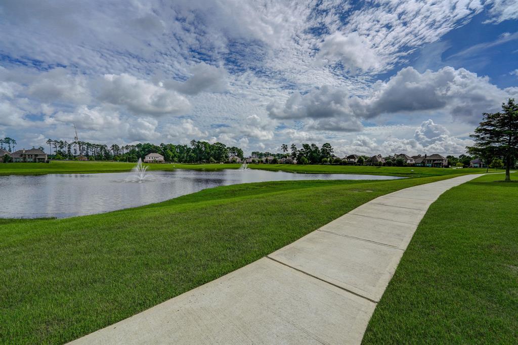 21440 2 Kings Guild Lane, Kingwood, Texas 77339, 4 Bedrooms Bedrooms, 14 Rooms Rooms,2 BathroomsBathrooms,Single-family,For Sale,Kings Guild,59256566