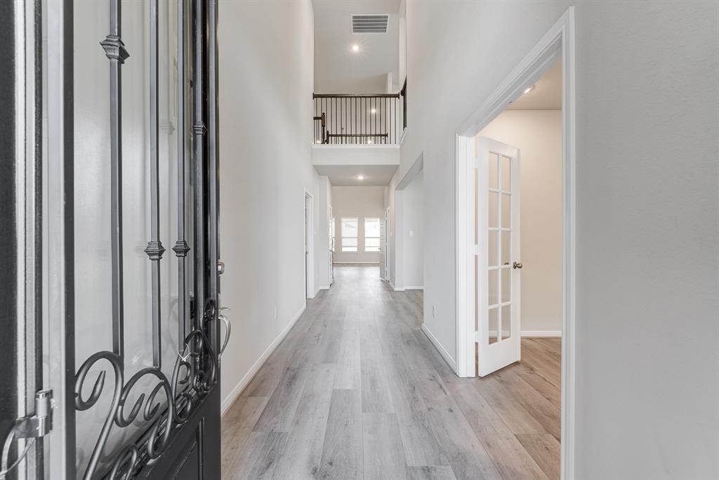 21428 2 Kings Guild Lane, Kingwood, Texas 77339, 4 Bedrooms Bedrooms, 14 Rooms Rooms,2 BathroomsBathrooms,Single-family,For Sale,Kings Guild,64580261