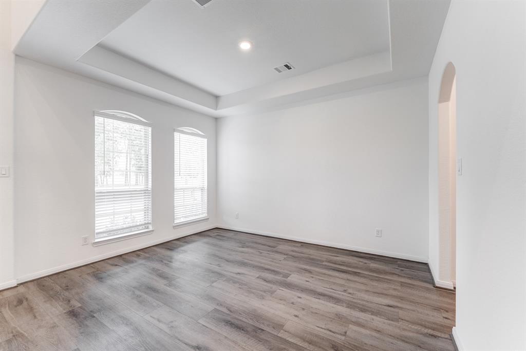 26039 2 North Kings Mill Lane, Kingwood, Texas 77339, 4 Bedrooms Bedrooms, 13 Rooms Rooms,3 BathroomsBathrooms,Single-family,For Sale,North Kings Mill,54241119