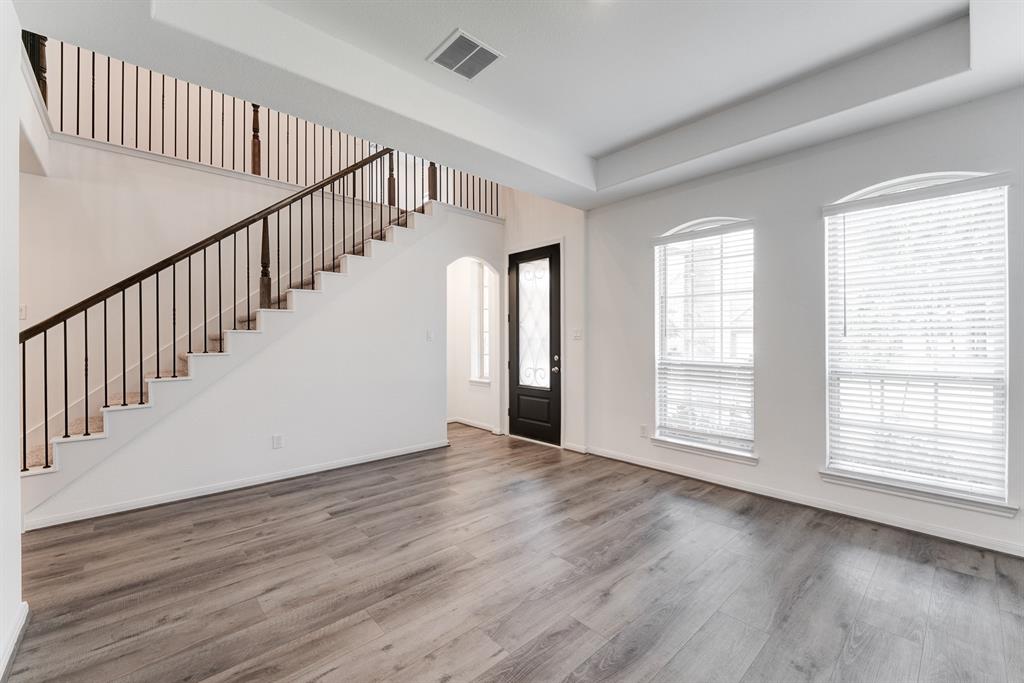 26039 2 North Kings Mill Lane, Kingwood, Texas 77339, 4 Bedrooms Bedrooms, 13 Rooms Rooms,3 BathroomsBathrooms,Single-family,For Sale,North Kings Mill,54241119