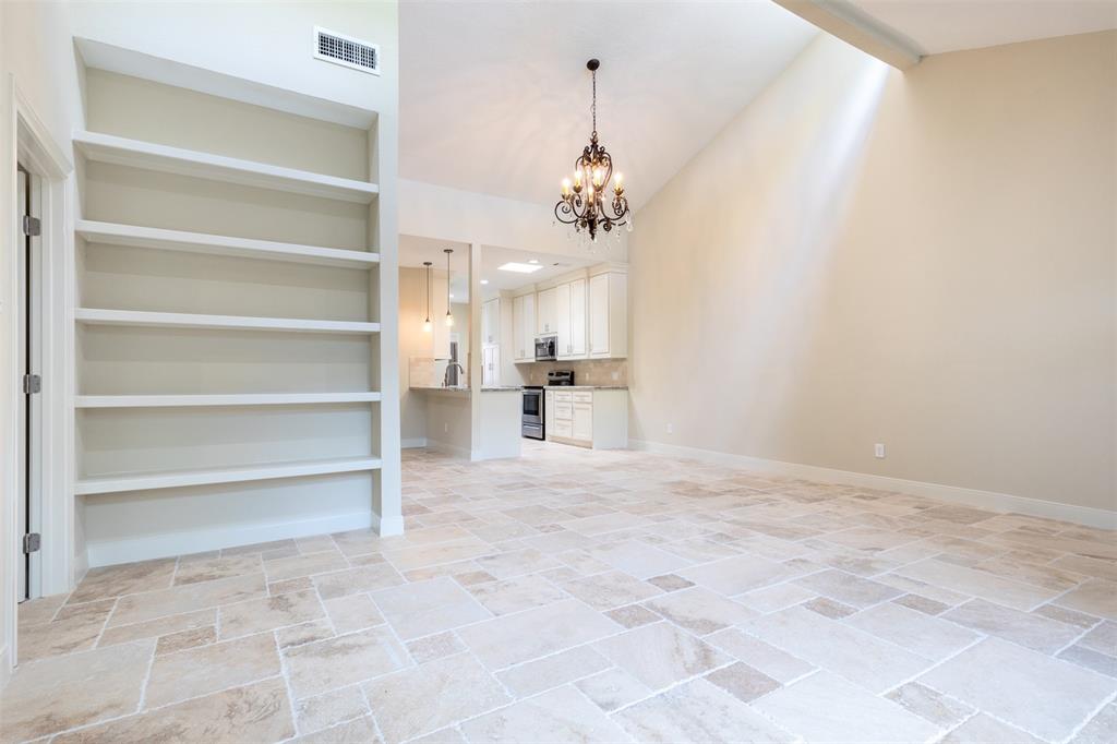 909 1 Bayou River Drive, Houston, Texas 77079, 3 Bedrooms Bedrooms, 5 Rooms Rooms,2 BathroomsBathrooms,Single-family,For Sale,Bayou River,54588122