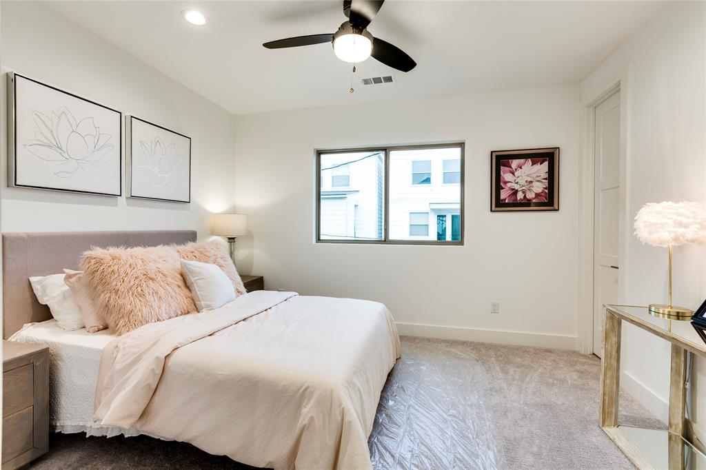 2106 3 HAZARD Street, Houston, Texas 77019, 4 Bedrooms Bedrooms, 14 Rooms Rooms,3 BathroomsBathrooms,Single-family,For Sale,HAZARD,67489092