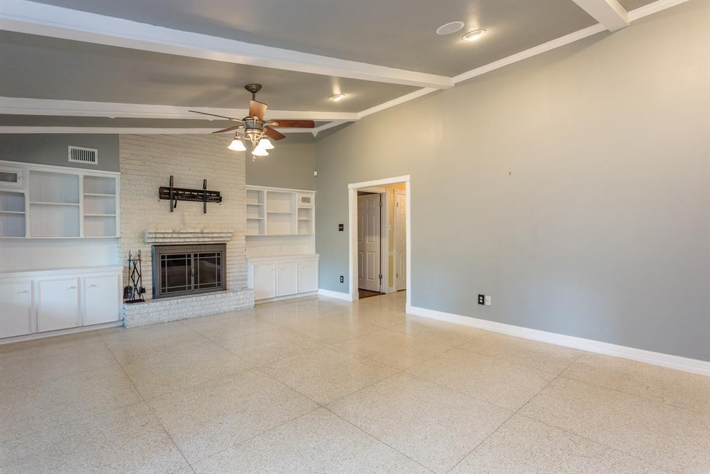 6106 1 Paisley Street, Houston, Texas 77096, 4 Bedrooms Bedrooms, 9 Rooms Rooms,2 BathroomsBathrooms,Single-family,For Sale,Paisley,80126877