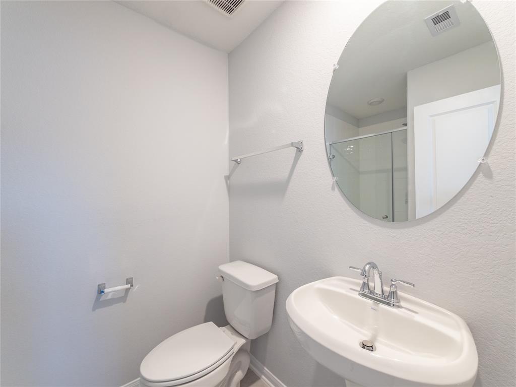 4519 1.5 Painted Bunting Lane, Baytown, Texas 77521, 3 Bedrooms Bedrooms, 7 Rooms Rooms,3 BathroomsBathrooms,Single-family,For Sale,Painted Bunting,74601051