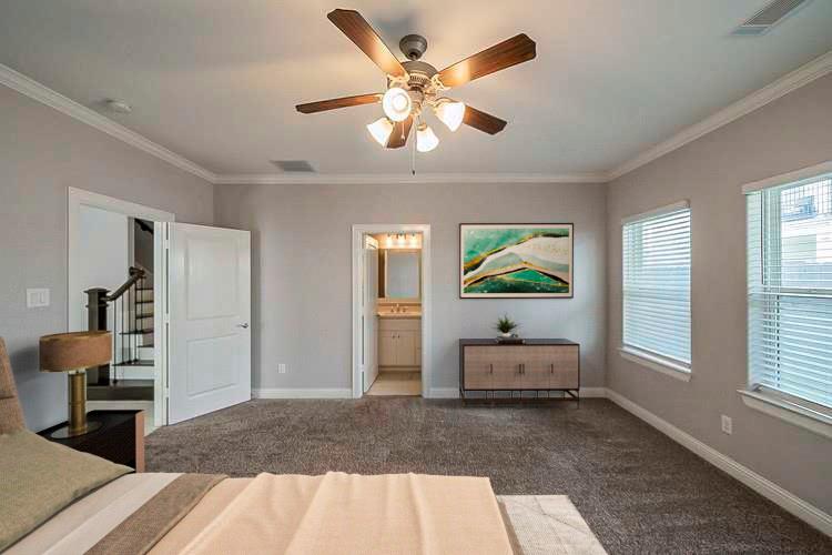 5625 3 Mina Way, Houston, Texas 77081, 3 Bedrooms Bedrooms, 3 Rooms Rooms,3 BathroomsBathrooms,Single-family,For Sale,Mina,72494186
