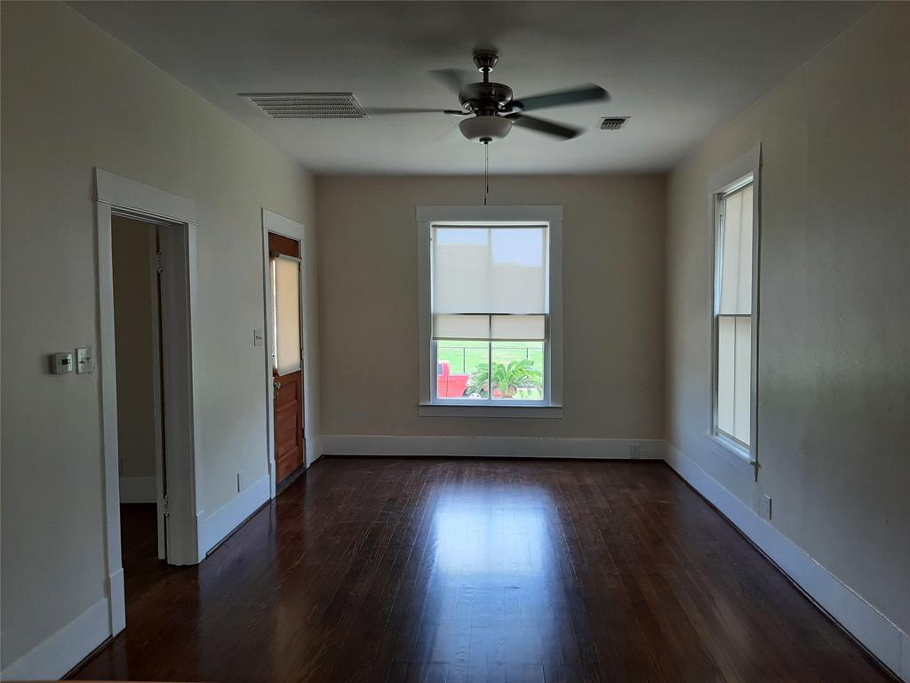 1518 Avenue M 1/2 
