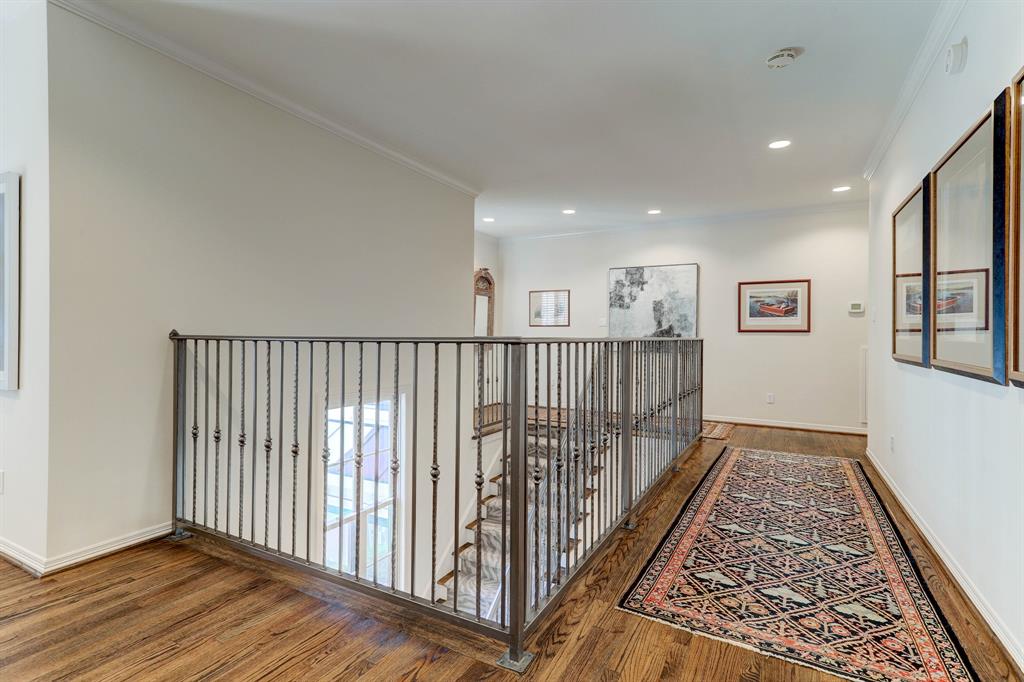 1215 3 Potomac Drive, Houston, Texas 77057, 3 Bedrooms Bedrooms, 15 Rooms Rooms,5 BathroomsBathrooms,Single-family,For Sale,Potomac,78675931