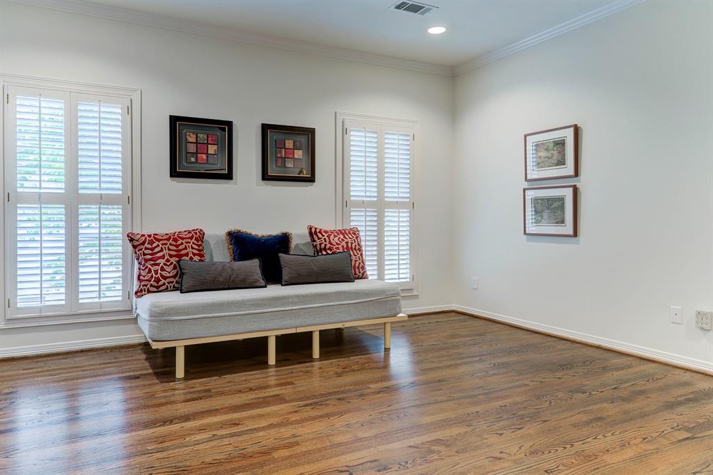 1215 3 Potomac Drive, Houston, Texas 77057, 3 Bedrooms Bedrooms, 15 Rooms Rooms,5 BathroomsBathrooms,Single-family,For Sale,Potomac,78675931