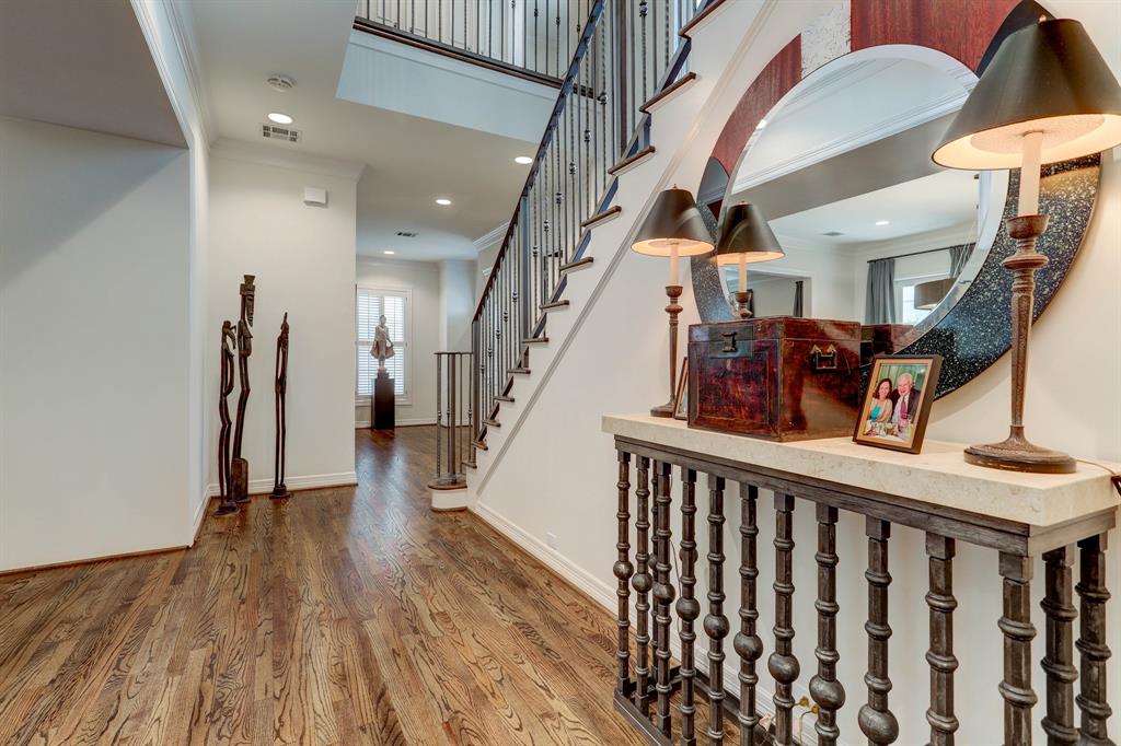 1215 3 Potomac Drive, Houston, Texas 77057, 3 Bedrooms Bedrooms, 15 Rooms Rooms,5 BathroomsBathrooms,Single-family,For Sale,Potomac,78675931