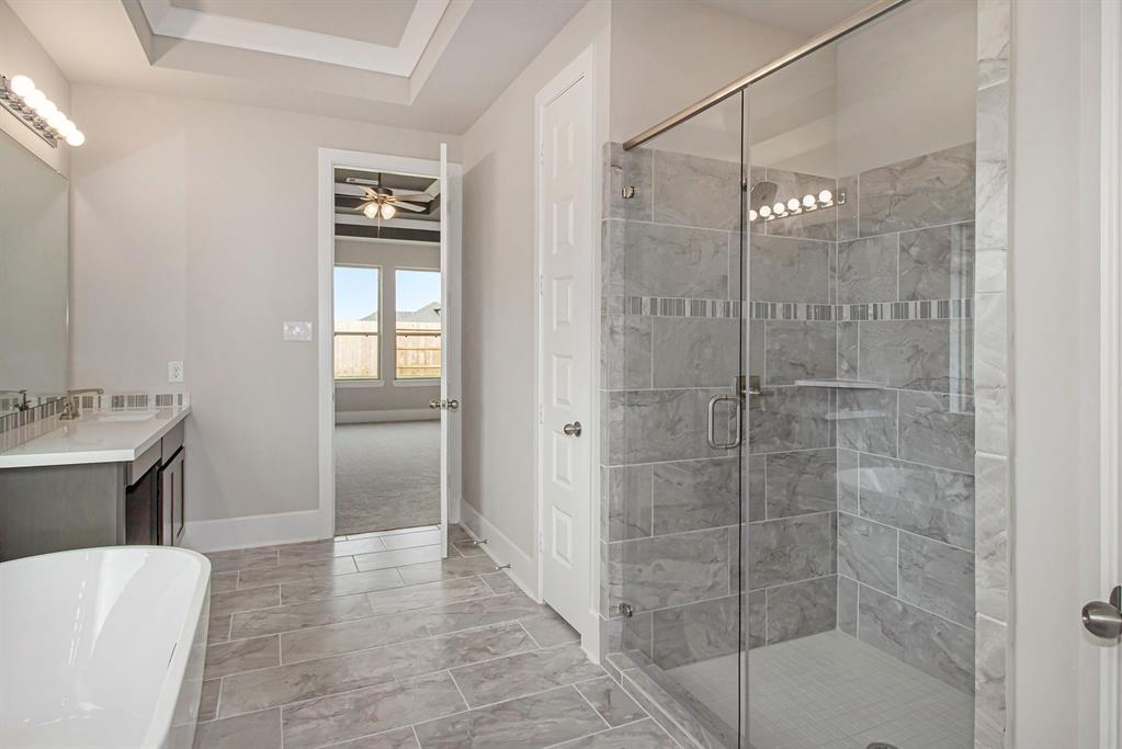 12918 2 Wintery Tide Drive, Texas City, Texas 77568, 4 Bedrooms Bedrooms, 9 Rooms Rooms,3 BathroomsBathrooms,Single-family,For Sale,Wintery Tide,89536912