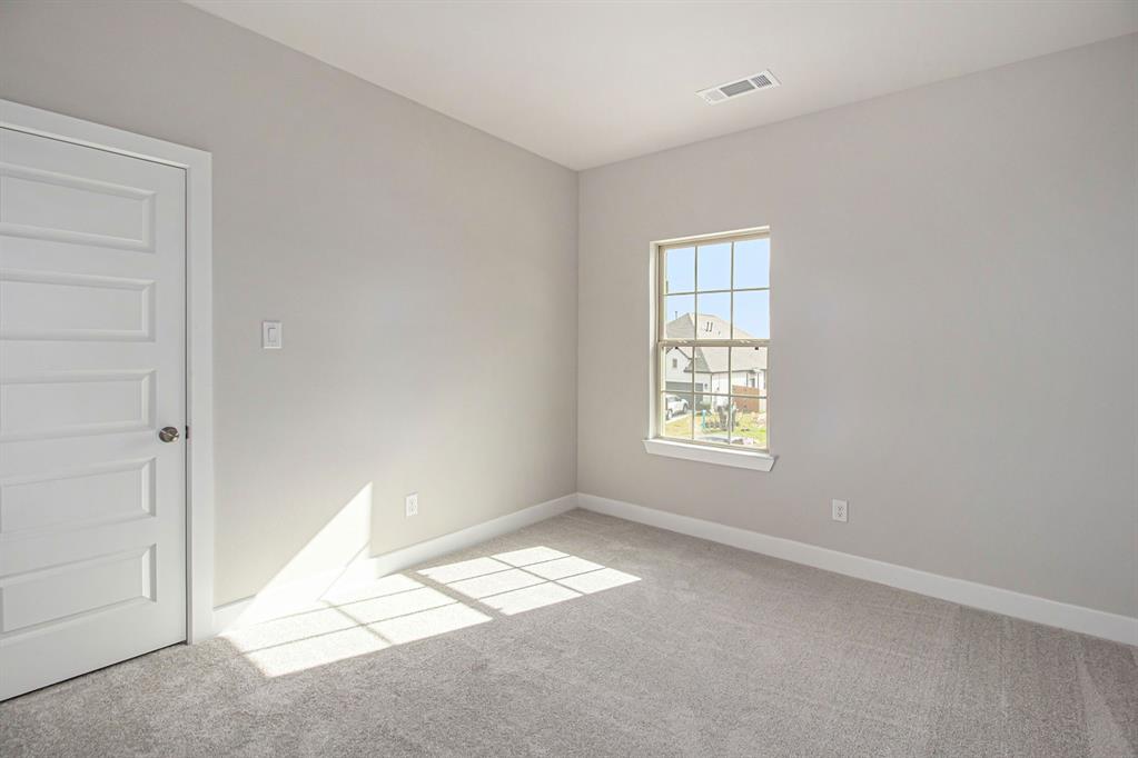 12918 2 Wintery Tide Drive, Texas City, Texas 77568, 4 Bedrooms Bedrooms, 9 Rooms Rooms,3 BathroomsBathrooms,Single-family,For Sale,Wintery Tide,89536912