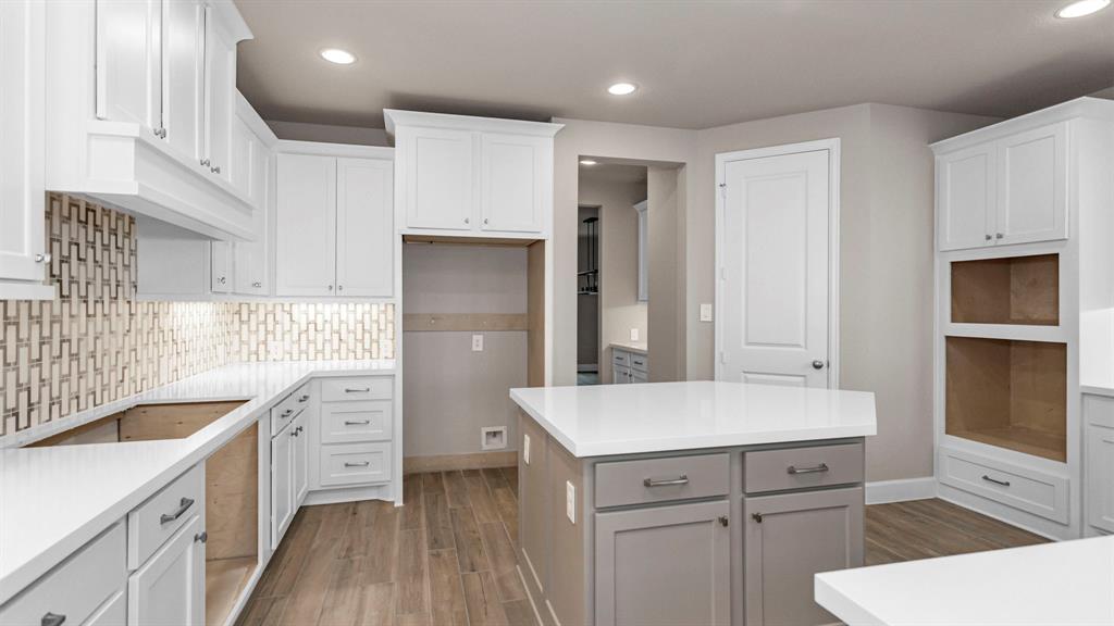 4223 2 Martin Ridge Drive, Manvel, Texas 77578, 5 Bedrooms Bedrooms, 11 Rooms Rooms,4 BathroomsBathrooms,Single-family,For Sale,Martin Ridge,69342499