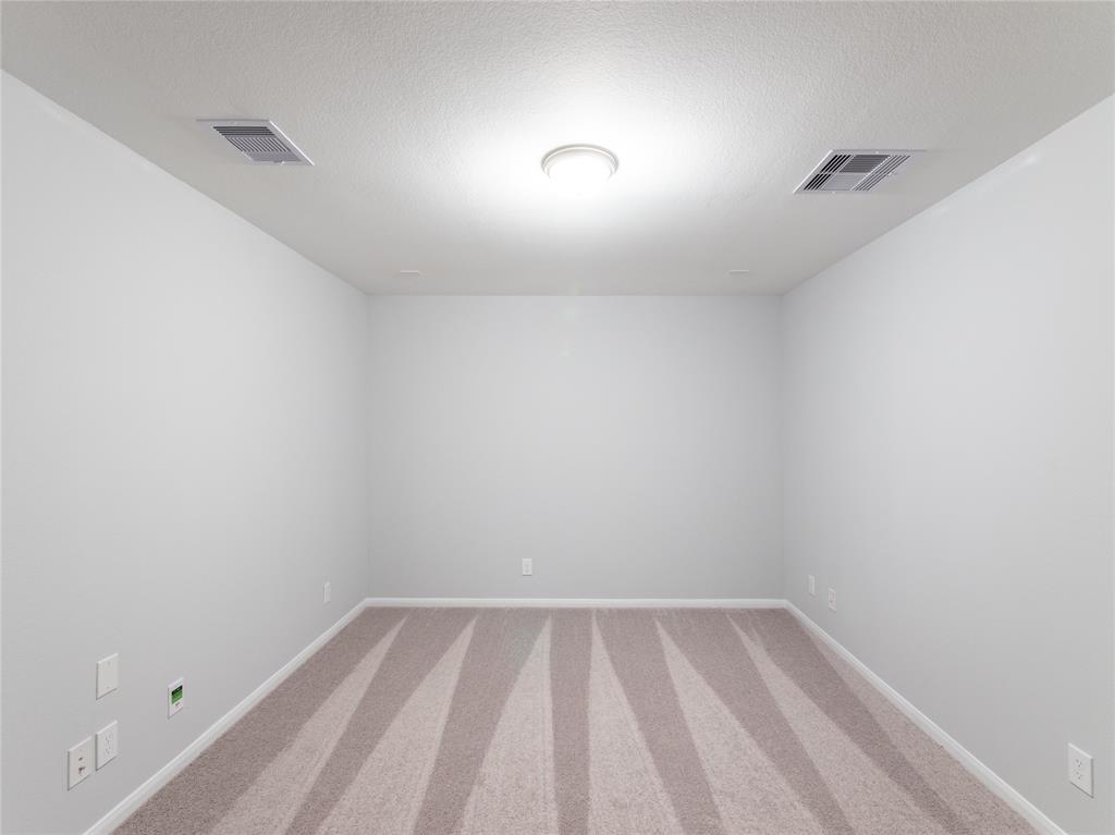 8811 2 Sandhill Crane Road, Baytown, Texas 77521, 4 Bedrooms Bedrooms, 10 Rooms Rooms,2 BathroomsBathrooms,Single-family,For Sale,Sandhill Crane,73505509