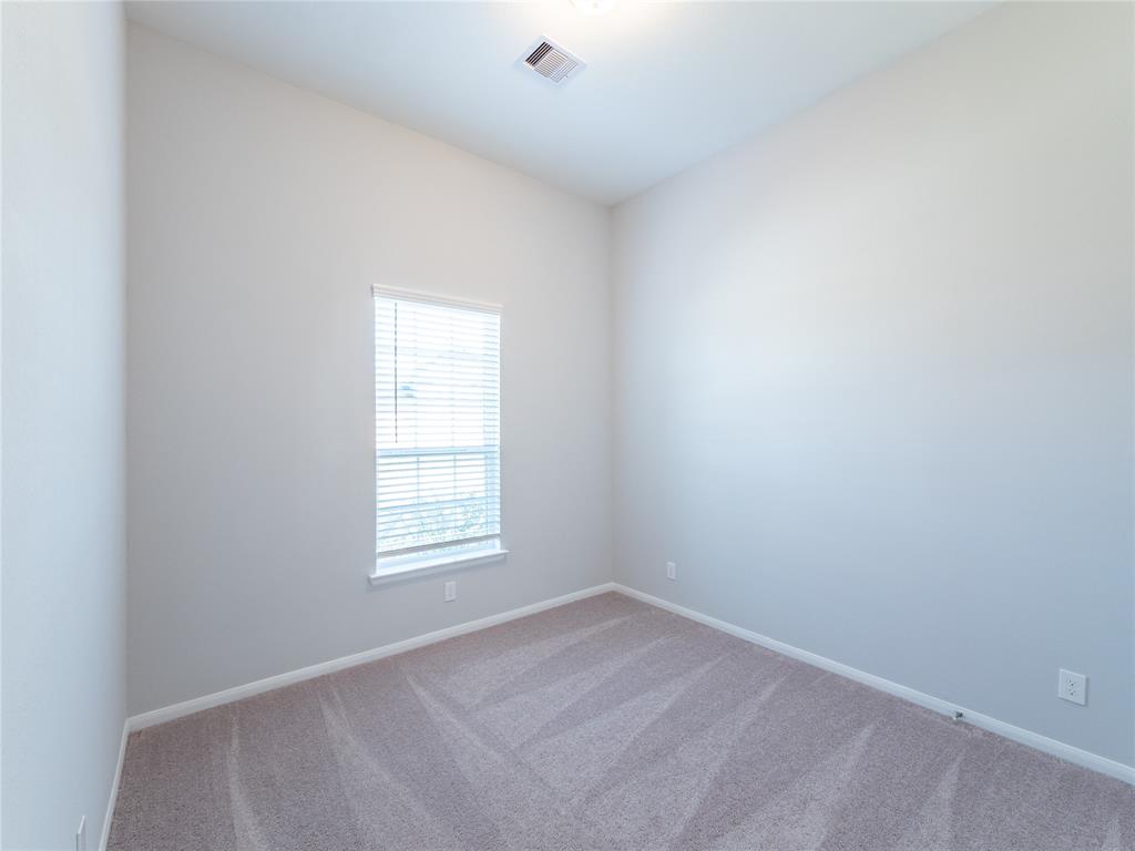 8811 2 Sandhill Crane Road, Baytown, Texas 77521, 4 Bedrooms Bedrooms, 10 Rooms Rooms,2 BathroomsBathrooms,Single-family,For Sale,Sandhill Crane,73505509