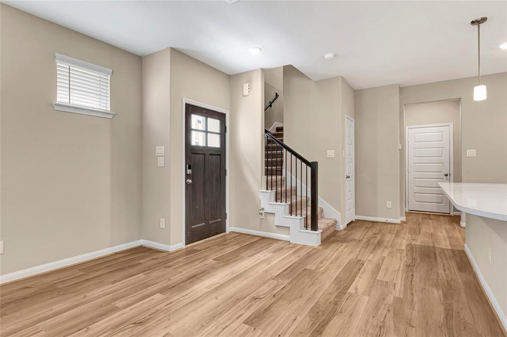 16104 2 Oregon Oak Drive, Houston, Texas 77084, 3 Bedrooms Bedrooms, 3 Rooms Rooms,2 BathroomsBathrooms,Single-family,For Sale,Oregon Oak,68430977