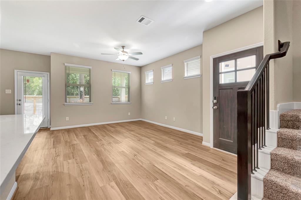 16104 2 Oregon Oak Drive, Houston, Texas 77084, 3 Bedrooms Bedrooms, 3 Rooms Rooms,2 BathroomsBathrooms,Single-family,For Sale,Oregon Oak,68430977