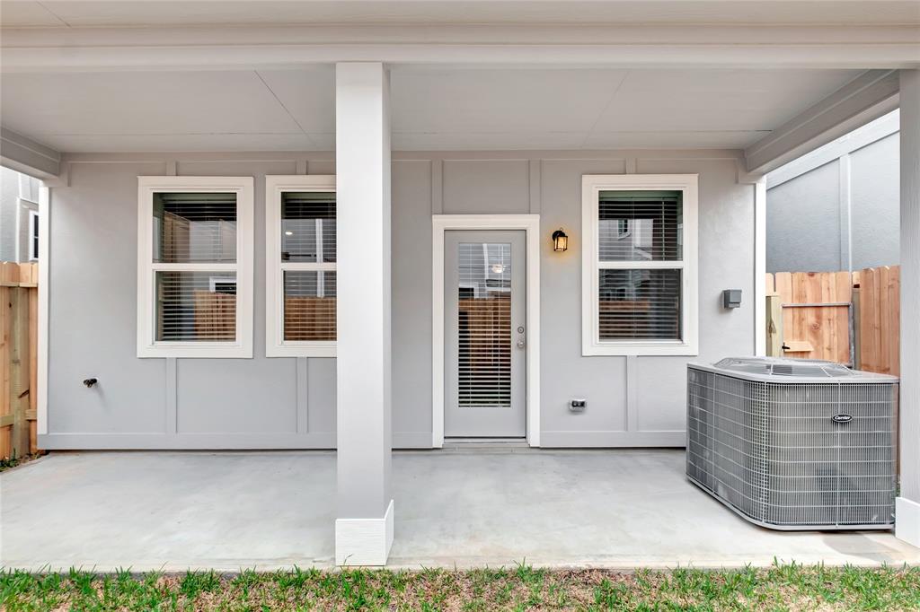 1522 2 Lakeline Oak Drive, Houston, Texas 77084, 3 Bedrooms Bedrooms, 3 Rooms Rooms,2 BathroomsBathrooms,Single-family,For Sale,Lakeline Oak,53452665