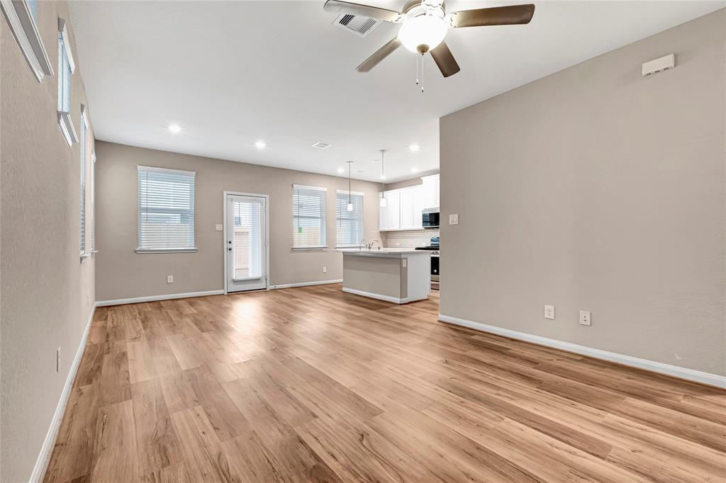 1522 2 Lakeline Oak Drive, Houston, Texas 77084, 3 Bedrooms Bedrooms, 3 Rooms Rooms,2 BathroomsBathrooms,Single-family,For Sale,Lakeline Oak,53452665