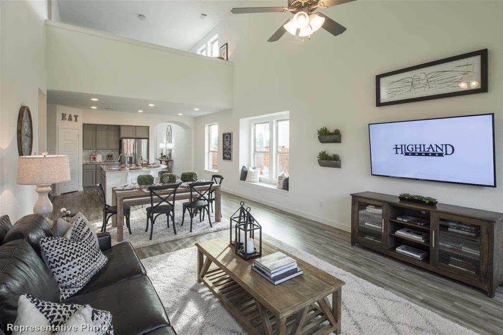 5059 1 Hazel Orchard Drive, Houston, Texas 77066, 3 Bedrooms Bedrooms, 3 Rooms Rooms,2 BathroomsBathrooms,Single-family,For Sale,Hazel Orchard,82817689