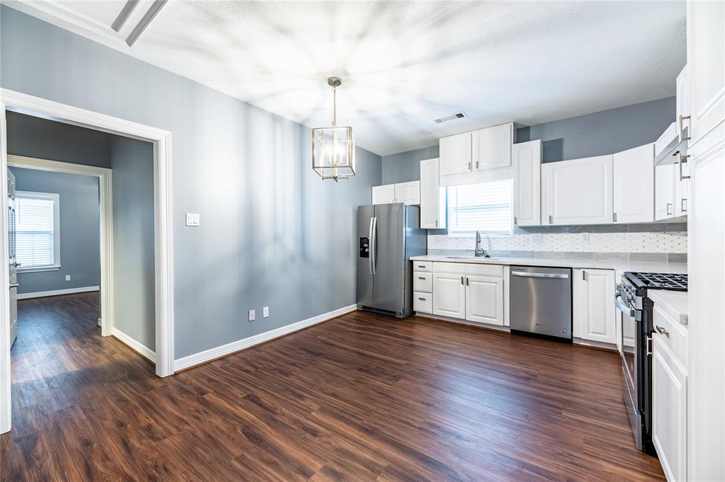 1032 1 Walling Street, Houston, Texas 77009, 3 Bedrooms Bedrooms, 7 Rooms Rooms,2 BathroomsBathrooms,Single-family,For Sale,Walling,69384496